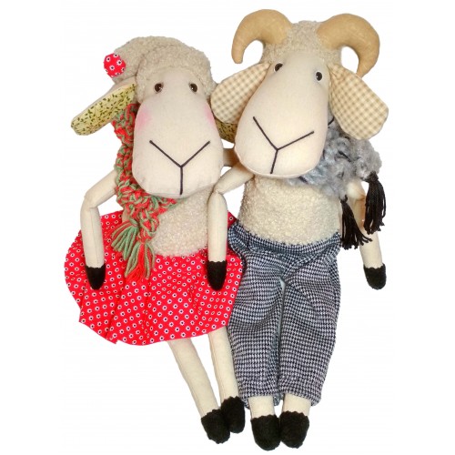 Sheep Priscilla & Ram Aaron